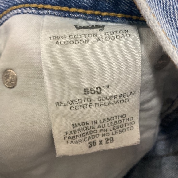 Levi's Relaxed Fit 550 Denim Jeans 36 x 29 - Picture 4 of 9